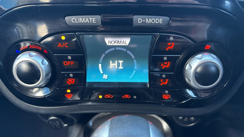 Nissan Juke 1.6 [112] Acenta 5dr CVT Petrol Hatchback